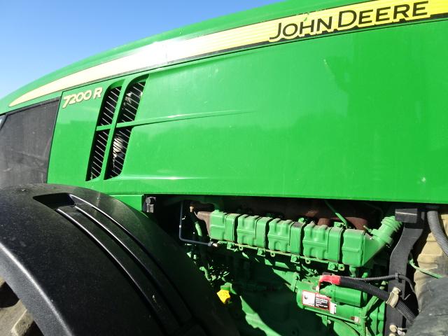 2012 JD 7200R MFWD TRACTOR