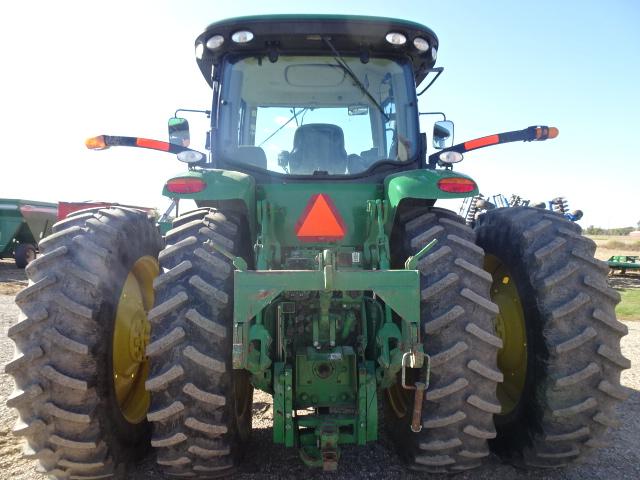 2012 JD 7200R MFWD TRACTOR