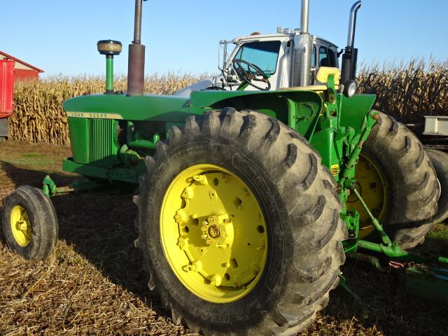 1967 JD 4020 DSL. TRACTOR