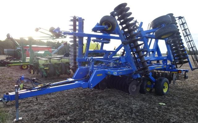 LANDOLL 7431-26’ VT PLUS TILLAGE DISC  SN#74C1202749