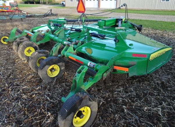 JD HX 15’ BAT WING ROTARY MOWER