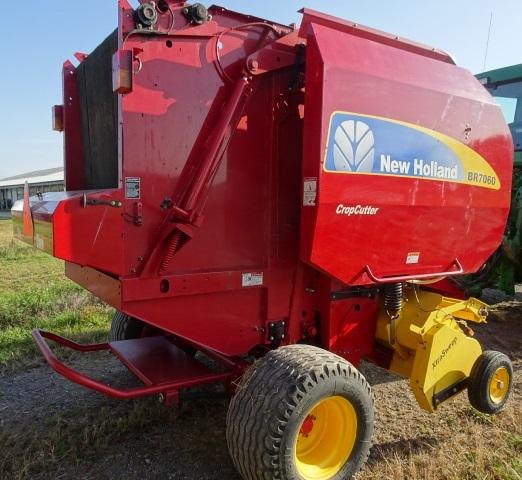 2013 NEW HOLLAND BR7060 “CROP CUTTER” ROUND HAY BALER