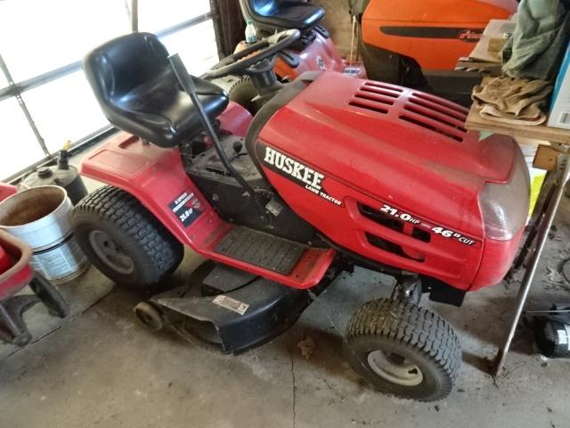 HUSKEE 21HP 46” LAWN TRACTOR
