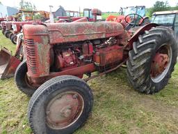 MCCORMICK DEERING WD-9 TRACTOR (ROLLS FREE)