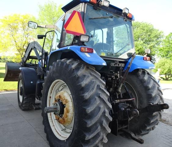 2000 NW HOLLAND  TM 125 MFWD LOADER TRACTOR  2340 HRS  1 OWNER