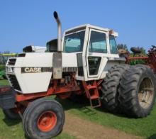 1982 CASE 2390 2WD TRACTOR