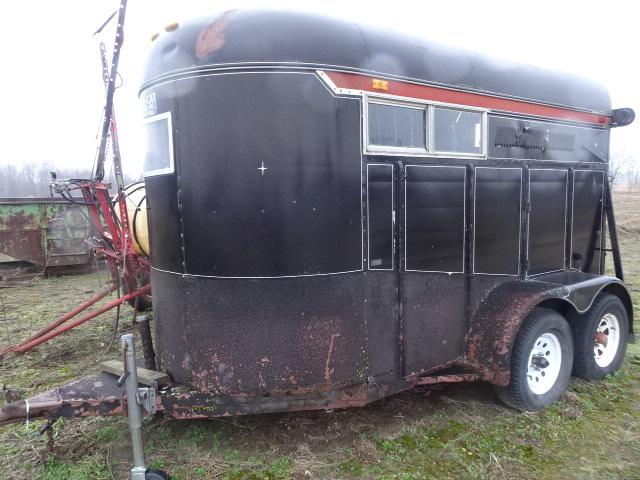 TUFF CAT 12’ T/A 2 STALL HORSE TRAILER