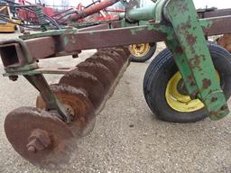 JD H1110 12’ WHEEL DISC W/ HYD. LIFT CYLINDER