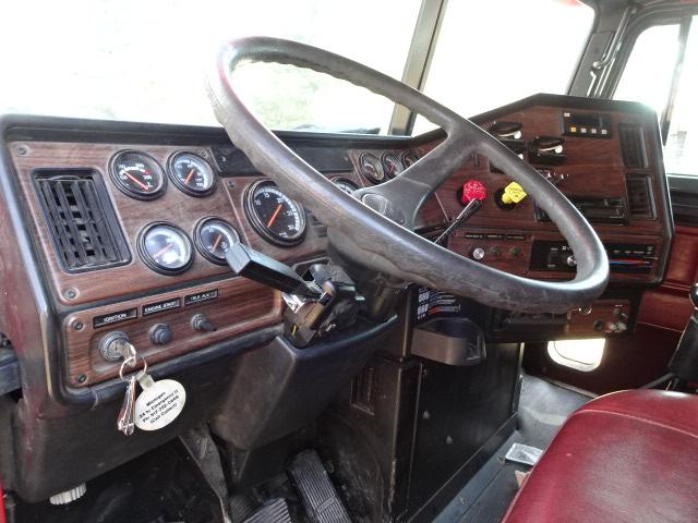 1998 FREIGHTLINER FDL CONVENTIONAL ROAD TRACTOR