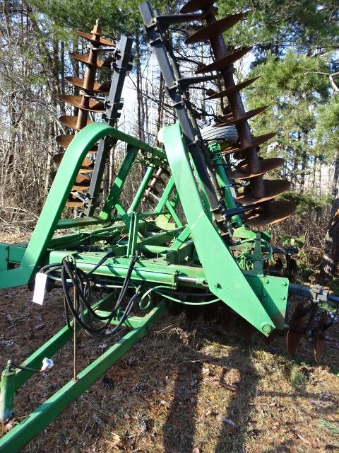 JD 230 26’ WHEEL DISC, HYD. FOLD, DUAL TANDEM, AVG. 19” DISCS'