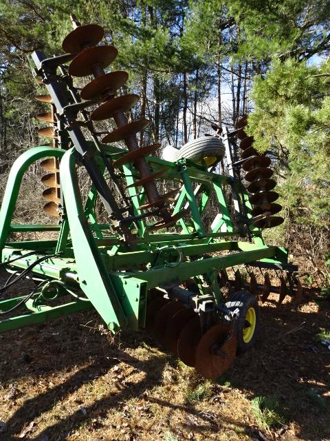 JD 230 26’ WHEEL DISC, HYD. FOLD, DUAL TANDEM, AVG. 19” DISCS'