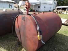 500 GALLON FUEL TANK W/ AS-IS HAND PUMP