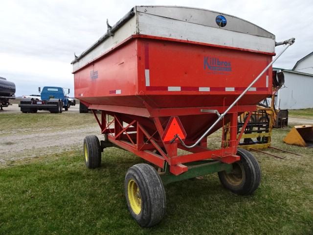 JD 1075 GEAR W/ KB 375 GRAVITY BOX W/ EXTS, ROLL TARP