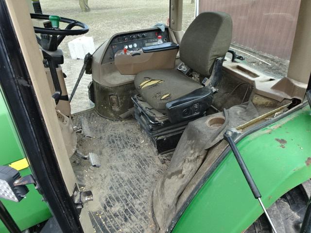 1997 JD 8300 MFWD TRACTOR