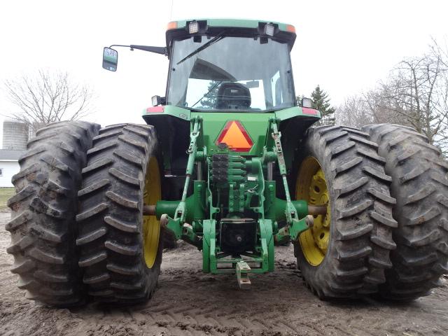 1997 JD 8300 MFWD TRACTOR