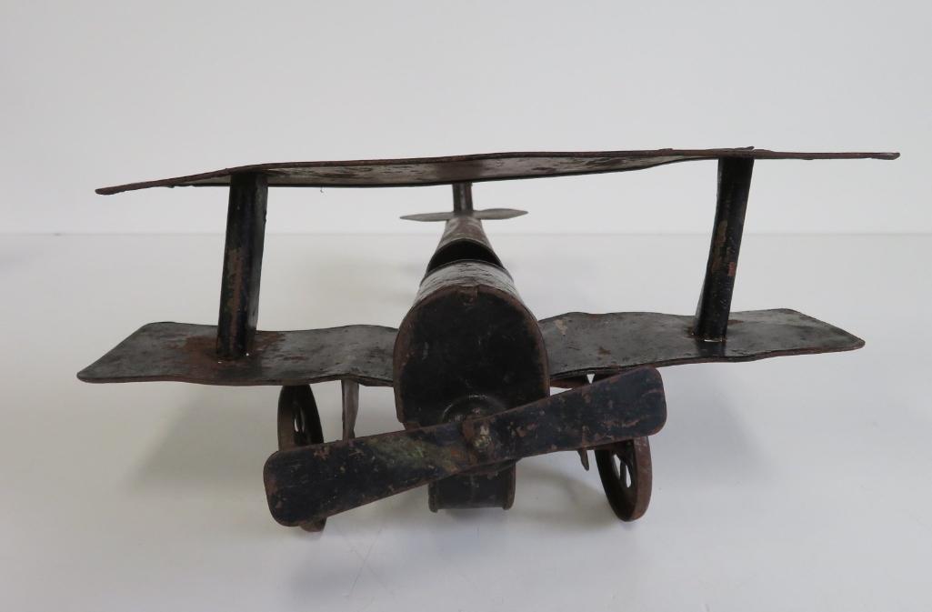 Early friction bi-plane