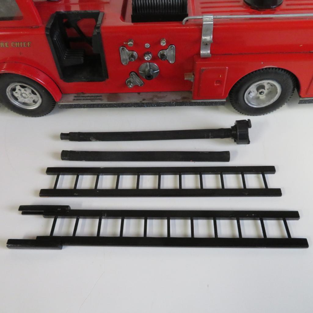 Buddy L Texaco Dealer fire engine toy with box