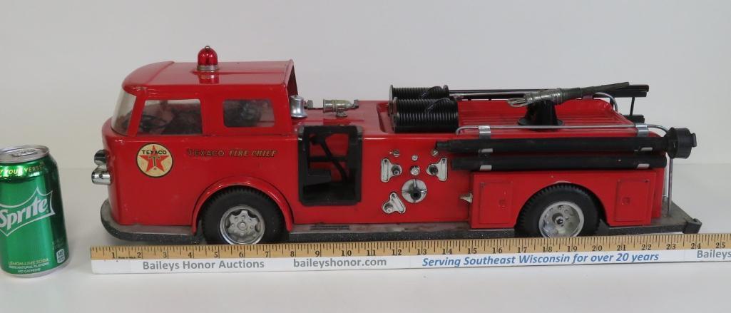 Buddy L Texaco Dealer fire engine toy with box