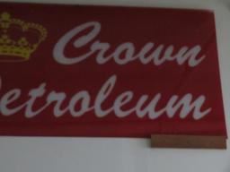 Crown Petroleum Full Service Sign