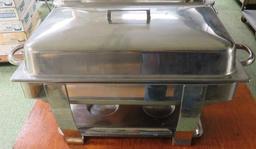 Stainless Steel Chafing Dish with lid and lid rest