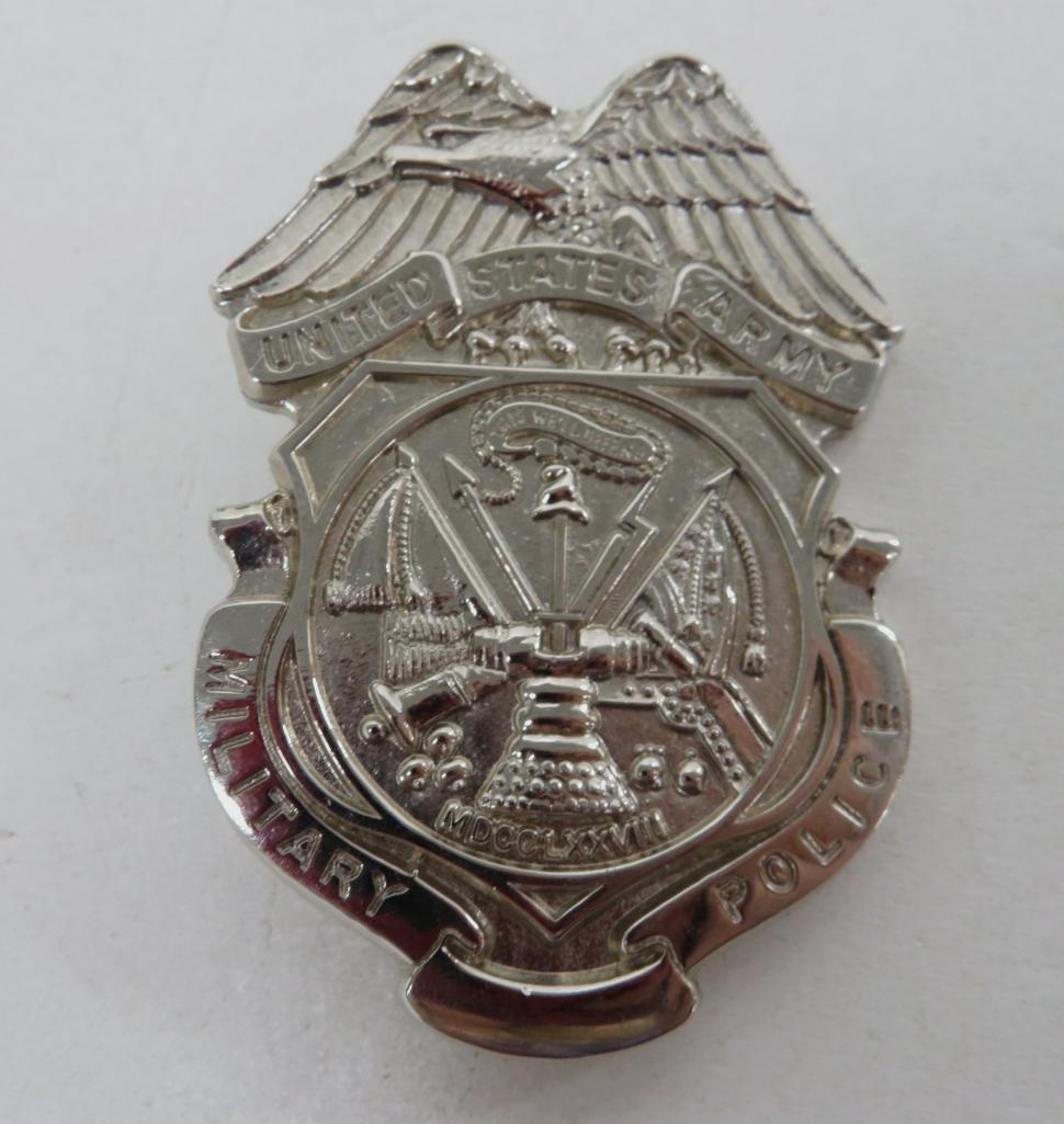 United States Military Police Badge, 2 3/4"