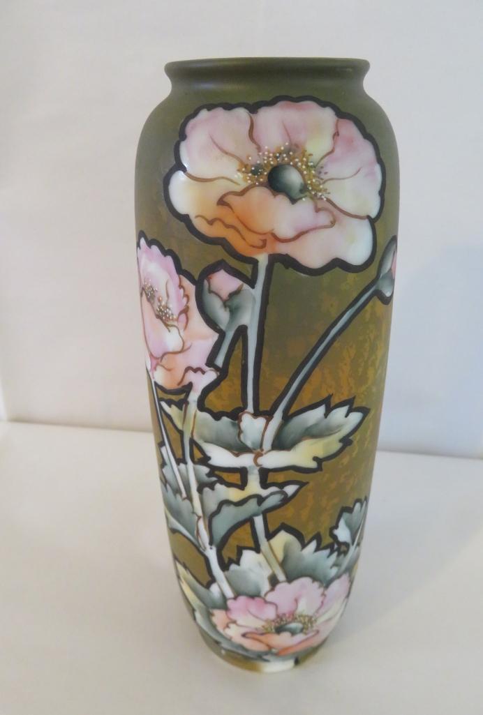 Nippon Craftsmen Poppy Vase, 8 3/4"