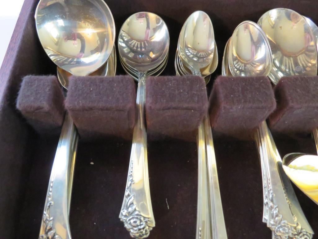 Sterling silver flatware set, Heirloom sterling, Damask Rose, 98 pieces