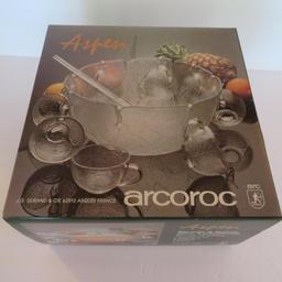 Arcoroc Punch bowl set, still in box