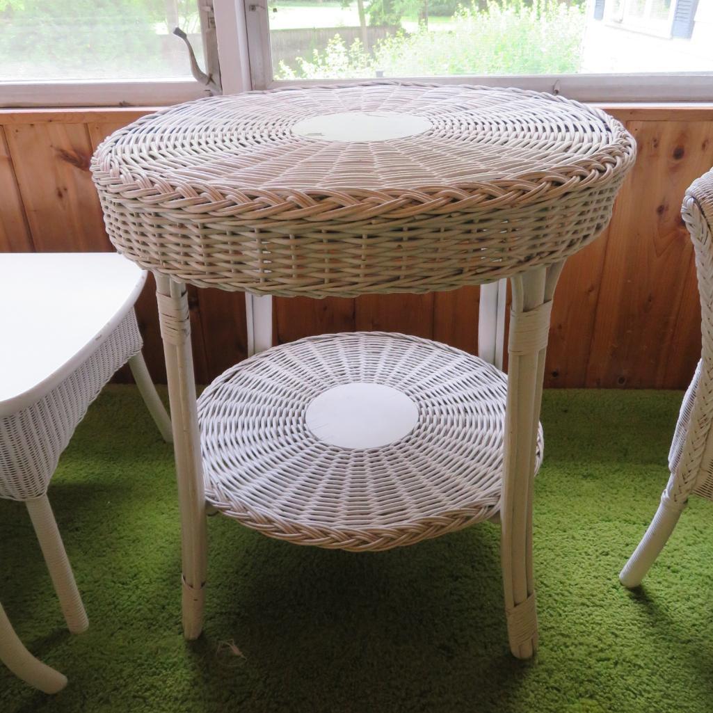 White Round Wicker side table