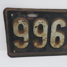 1915 Wisconsin License Plate, 12"