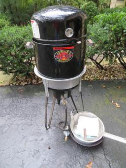 Brinkmann All In One Gas Smoker-Grill-Fryer