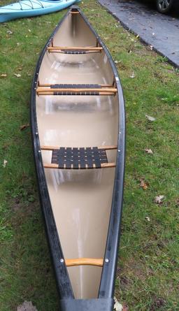 Bell Canoe Works, Morning Star 15'6", three seats