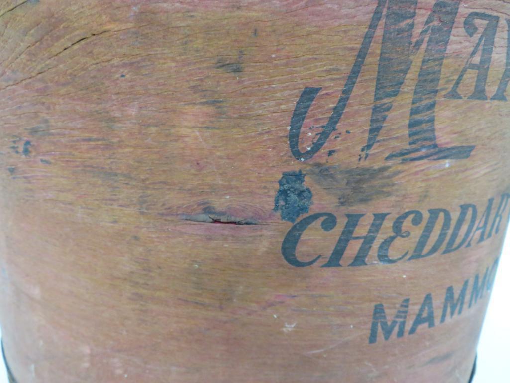 Mayflower Brand Cheddar Cheese Mammoths wood box, red, 17"