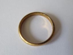 14 kt gold band