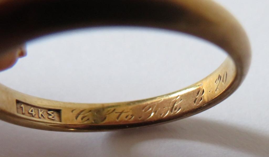 14 kt gold band