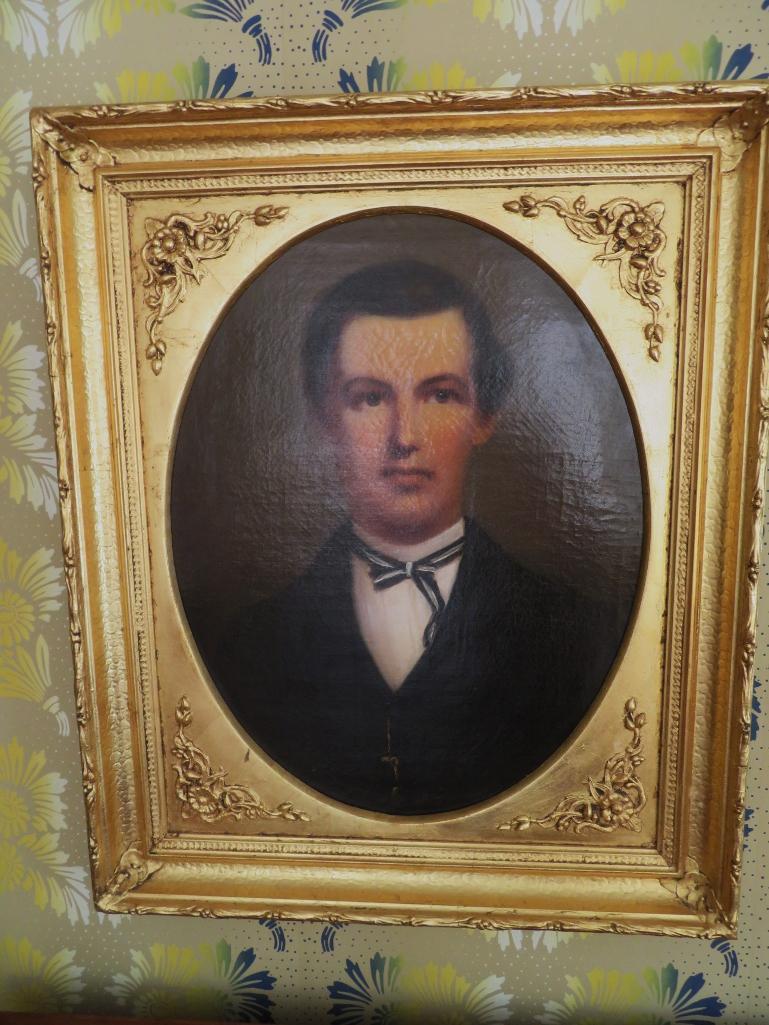 Early Portrait Oil painting in ornate gilt frame