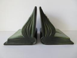 Freesia Roseville bookends, green, 5" tall