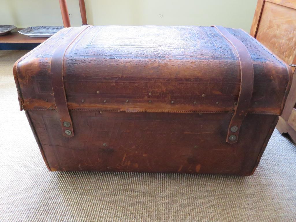 Geo Burroughs and Sons Milwaukee, leather trunk