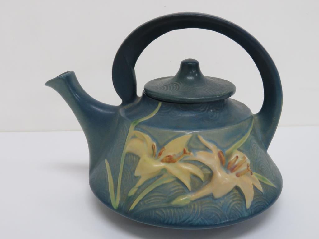 Blue Zephyr Lily Teapot, 7" tall