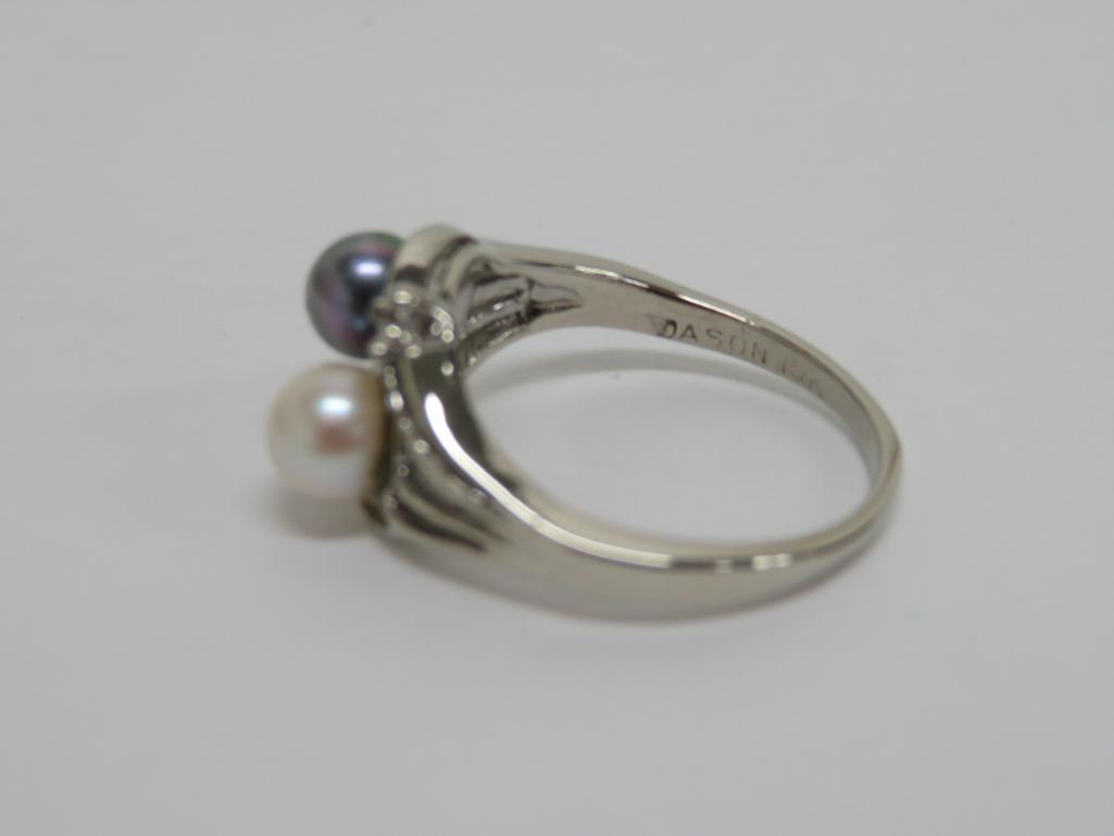 Two pearl rings