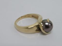 Two pearl rings