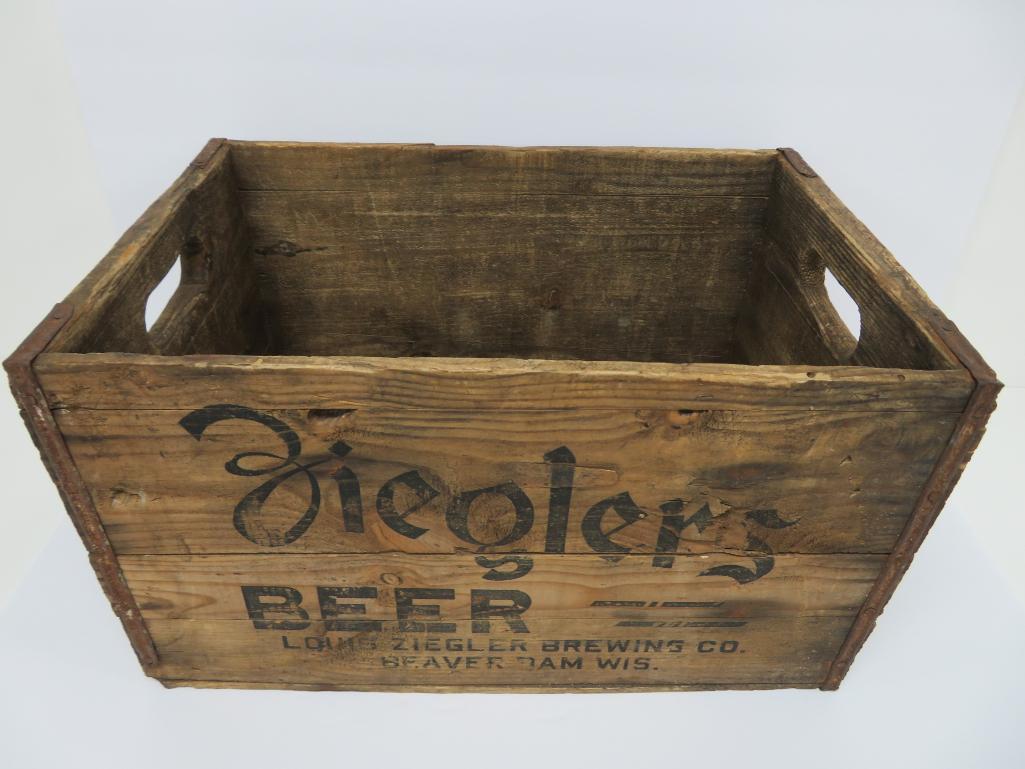 Ziegler Beer wood box, Beaver Dam Wis, 18"