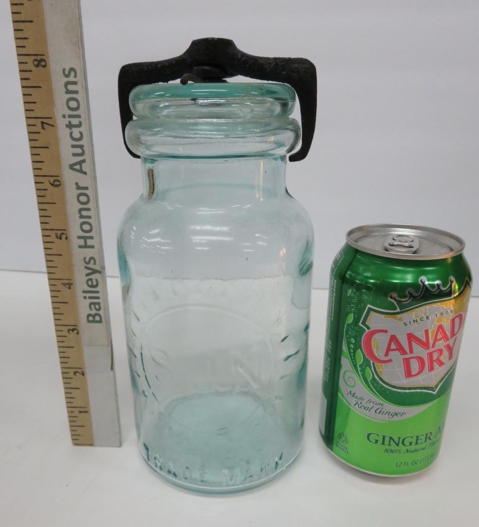 Sun aqua Canning Jar with metal closure, quart