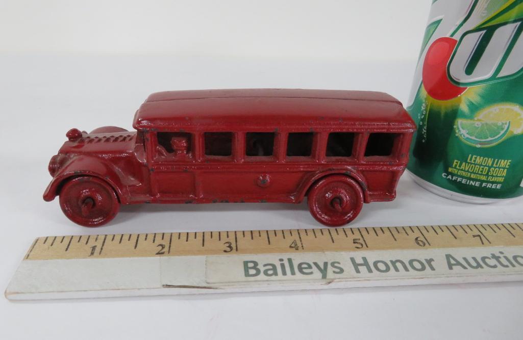 Cast Iron bus, 6", driver in window