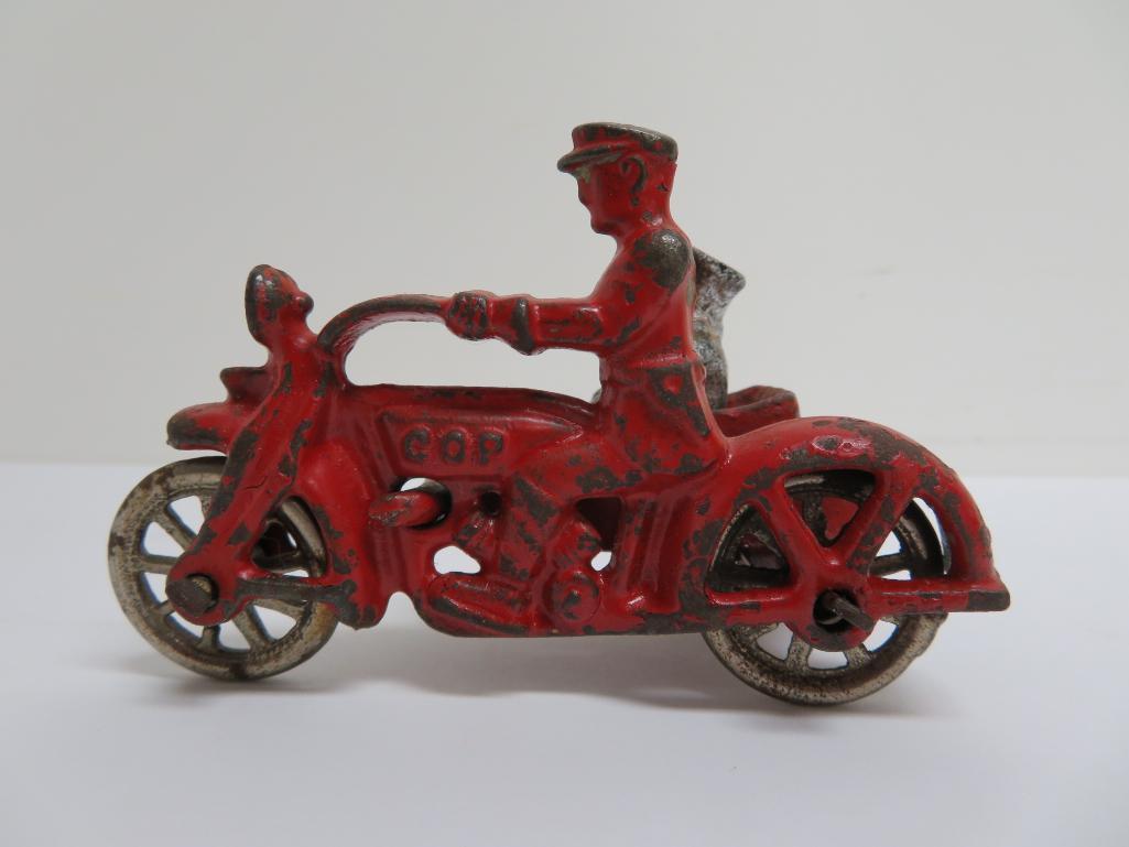 Cast Iron motorcycle with side car, COP, 4"