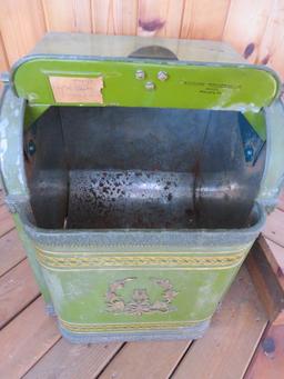 Large Henry Troemner, Ex. Formosa roll top tea bin