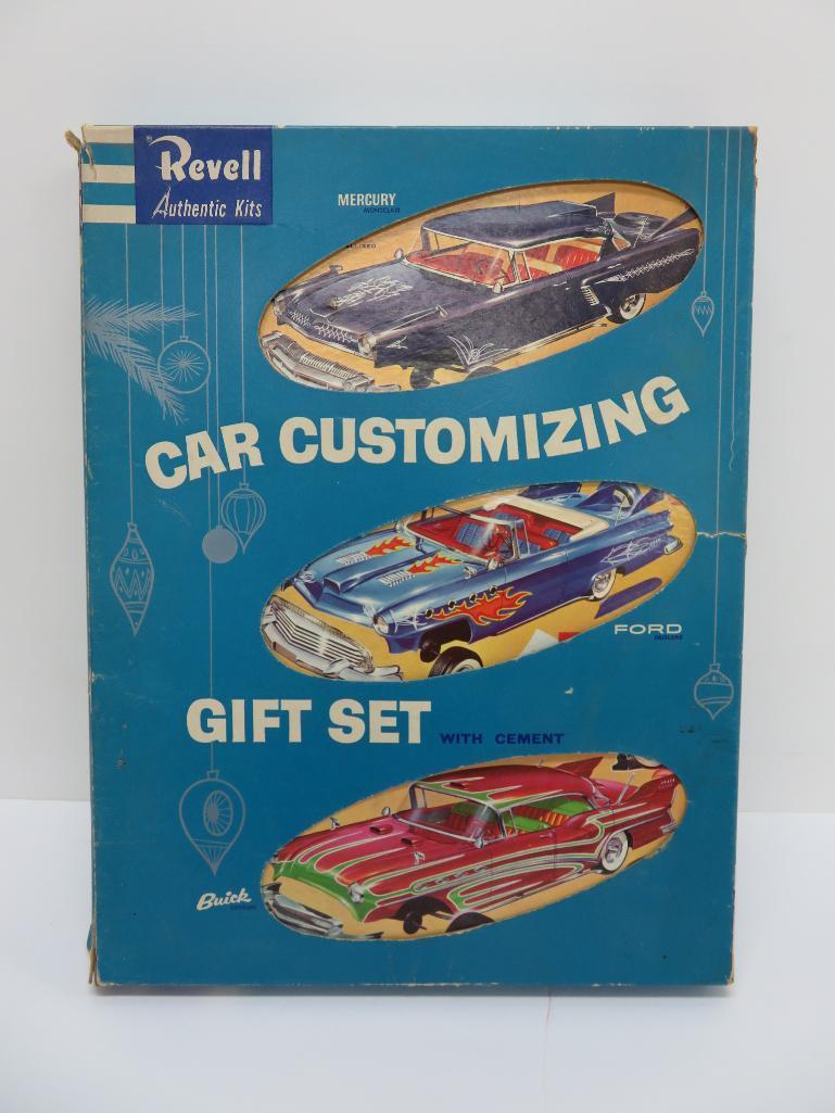 Revell Car Customizing gift set model, in box, G-1234-398