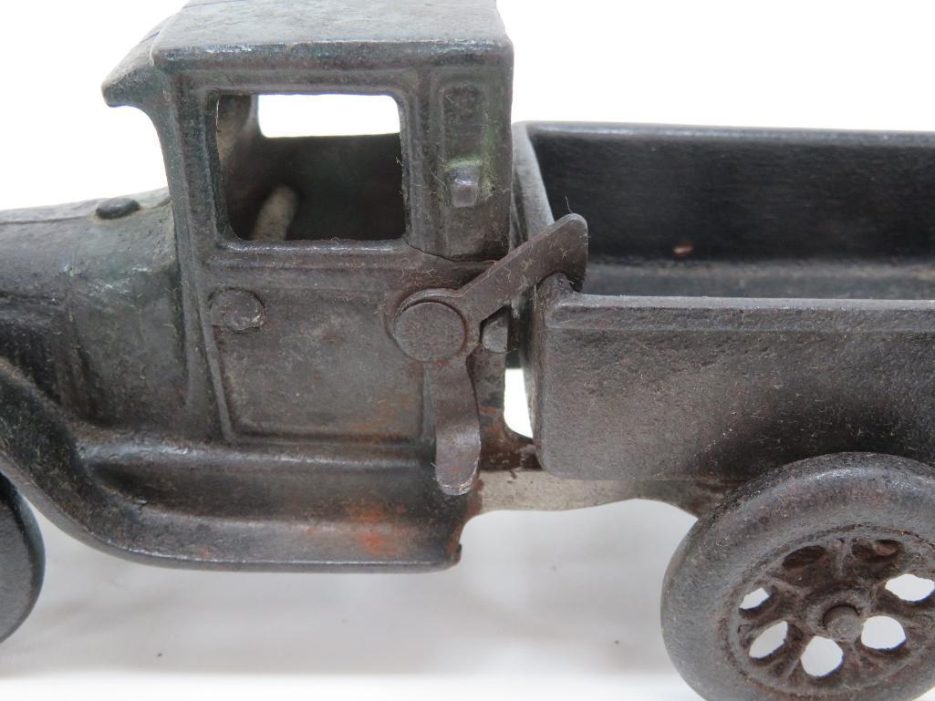 Arcade cast iron dump truck, 7", marked 219 R