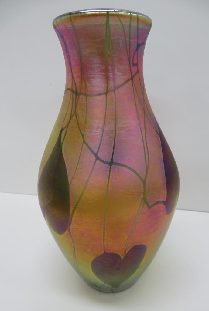 LC Tiffany vase, 9 1/4", #7214, heart and vine