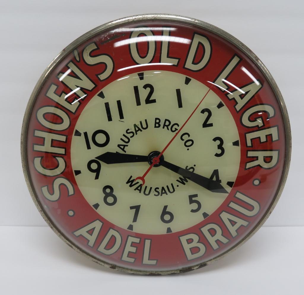 Nice Schoen's Old Lager Adel Brau clock, Wausau, works, 14 1/2"